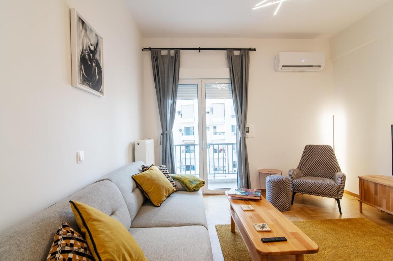Luxury 1-Bedroom Apartment By The Sea In Athens Exterior photo